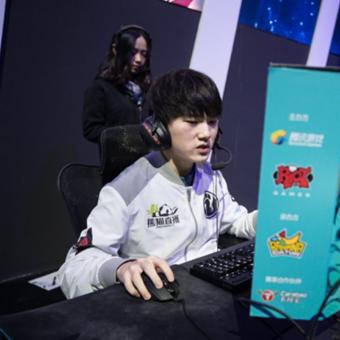 (银河战舰一代和二代如何区分)银河战舰一代阵容曝光：强大成员集结，战略布局令人期待