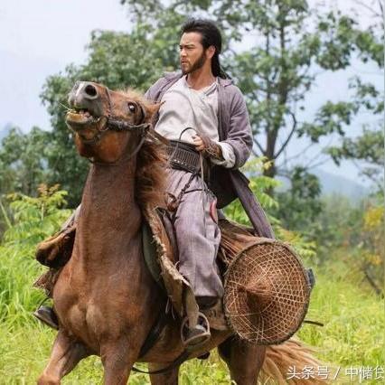 (狂奔三国什么英雄好)狂奔三国改名后的新形象及其影响探索：游戏盛行的背后故事