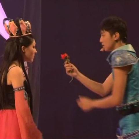 (甜点王子2甜点研发配方)甜点王子招待师傅：打造甜品王国的甜蜜梦想团队