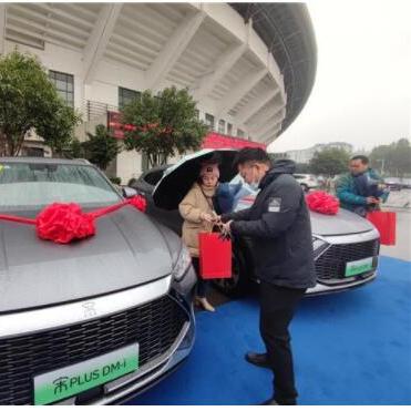 (苹果电脑以旧换新价格查询)苹果电脑以旧换新计划深度解析：流程、优惠与值得注意的问题