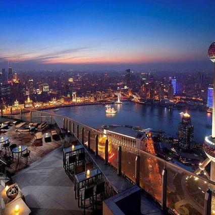 探索不夜城的商业机遇：适合在繁华的24小时经济体中开展哪些类型的生意