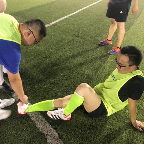 掌控球场,享受无限激情:手机单机足球游戏大全与游戏策略分析 掌控球场,享受无限激情:手机单机足球游戏大全与游戏策略分析