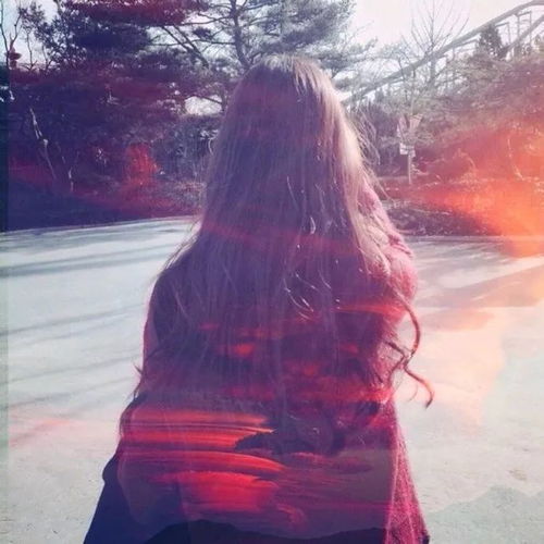 (悲伤黑暗图片唯美压抑)悲伤与孤独:电脑全黑图片令人心碎,充满无尽的寂寞与绝望 (悲伤黑暗图片唯美压抑)悲伤与孤独:电脑全黑图片令人心碎,充满无尽的寂寞与绝望