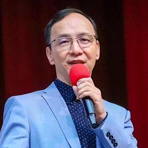 探究《曙光先锋》下架背后的原因与影响，玩家们为何感到失望？