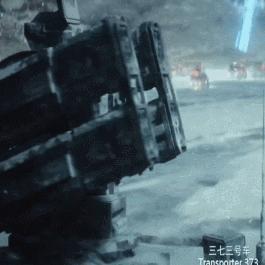 (末日重型装甲越野房车txt)末日超重型装甲车：探秘未来战争中的终极防护与生存利器