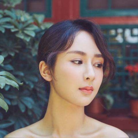 探秘‘古灵小精怪583148’：搞怪性格背后隐藏的智慧与才华，一路的成长与心路历程