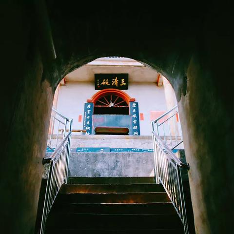 探寻山河图志的历史根源与文化背景故事，揭示其背后的意义与价值