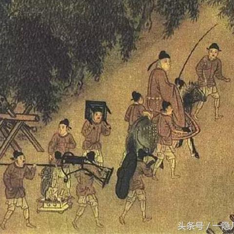 (佩剑是什么剑)探讨汉语词汇用法：'佩剑'与'仗剑'的用法正确性分析与对比研究