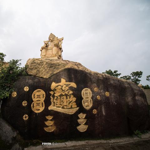 (魔境大冒险游戏)探秘魔境迷宫大冒险：最新攻略助你成功闯关寻宝逃生