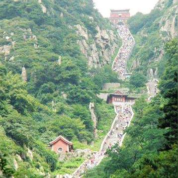 (道教信仰的历史渊源)探讨道教信仰:是否存在超越生死轮回三界之外的神仙存在?