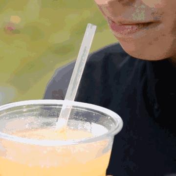 一窥热门网红奶茶店的秘密：揭秘内置菜单版背后的巧妙营销策略