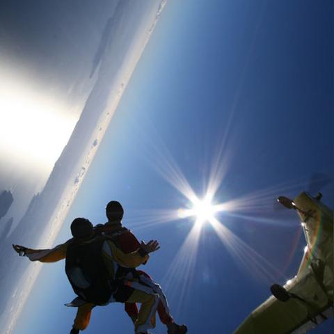 哪些版本的夕阳热气球可以玩？让我们一起探索不同的游戏版本吧！