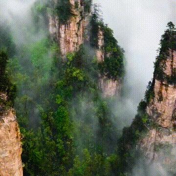 精美电脑桌面风景图片大全大图，绝美风光一览无余，让你畅游在自然之美。