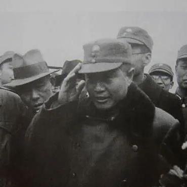 (黎明远征英雄)黎明远征军：勇往直前，征战千里，铁血荣耀，征服未来的希望