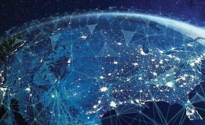 揭秘庞大的光环帝国：巨大的网络力量如何组成并掌握世界格局？