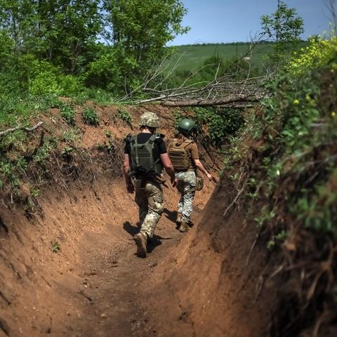(热血荣耀折扣平台)热血荣耀01折优惠：全新游戏杀戮战场，尽享疯狂冒险！