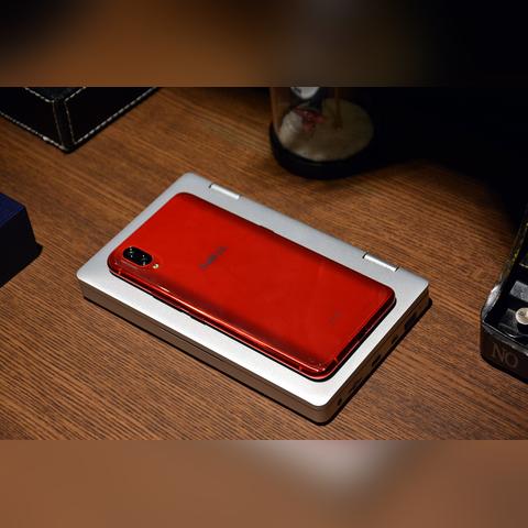 选择手提电脑时，哪些品牌的性能更出色、使用体验更佳，值得购买？