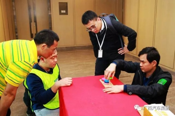 小鸭哥60秒：一场欢乐创意游戏，挑战限时智力大挑战，快来见证谁是智慧王者！