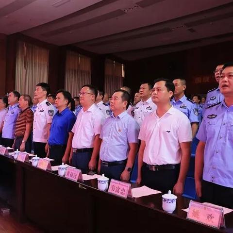 英雄使命官方最新版:挑战未知敌人,开启充满荣誉与冒险的旅程 英雄使命官方最新版:挑战未知敌人,开启充满荣誉与冒险的旅程