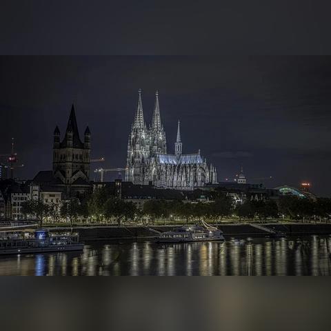 (圣迹图纸)探寻神秘之路：解密神圣的圣迹传奇之谜