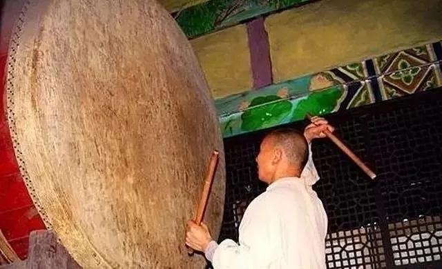 揭秘人皮鼓的真实来历：探寻古老传说背后的神秘故事与艺术传承