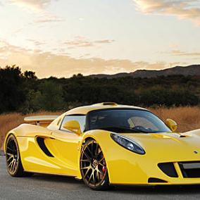 (城市飞车2的兑换码是多少?)城市飞车二兑换码：立即兑换10万金币，畅游都市赛车快感