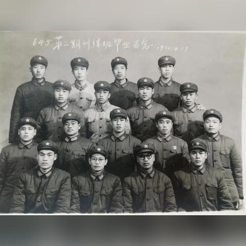 深度解析：战地前线内置菜单的设计美学与用户体验优化细节揭秘