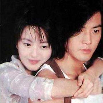 (临门一脚 近义词)即将迈出的一步:临门一脚的同义短语及近义词展示 (临门一脚 近义词)即将迈出的一步:临门一脚的同义短语及近义词展示