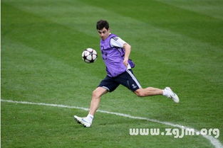 (学会如何在踢足球时带球射门,提高进球率)学会如何在踢足球时带球射门,提高进球率 (学会如何在踢足球时带球射门,提高进球率)学会如何在踢足球时带球射门,提高进球率