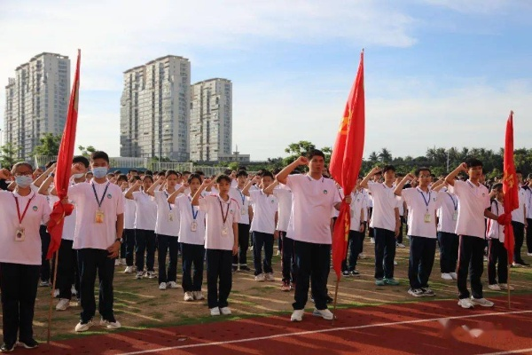 (广播体操汇演)展翅翱翔,舞动青春:悦享健康生活的广播体操活动盛宴