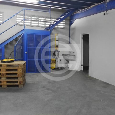 (汽车销售自由吗)探寻自由城故事:汽车销售的魅力与挑战 (汽车销售自由吗)探寻自由城故事:汽车销售的魅力与挑战