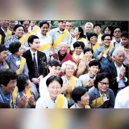 (夏日甜蜜的回忆英文)夏日的甜美回忆下载安装，让你时光倒流，感受那份美好。