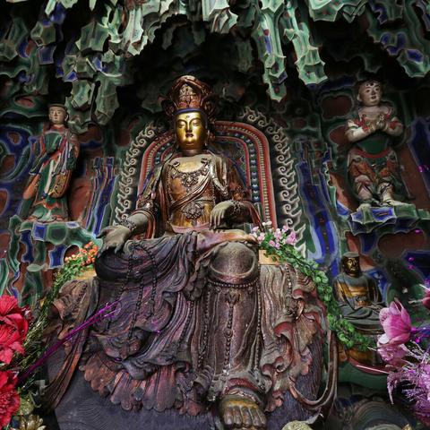 (在锦绣江湖中探寻玉天山的神秘之谜是什么)在锦绣江湖中探寻玉天山的神秘之谜