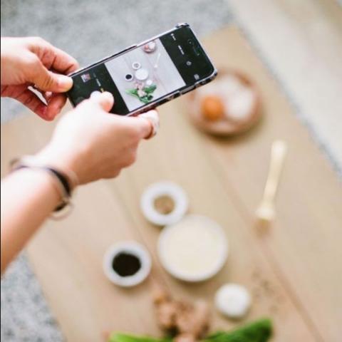 (红手指脚本免费吗)“强大实用的红手指脚本辅助工具助您游戏事半功倍”