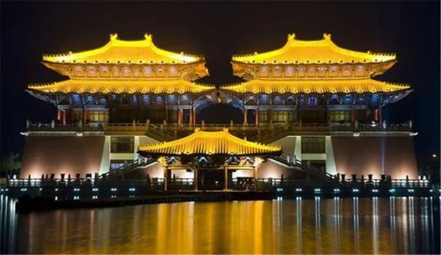 (中原景点)探索古老与现代融合之美,中原旅游指南为您揭秘中原神秘魅力