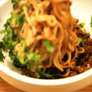 爸爸的面馆菜谱研发:味蕾的传承与创新,让家常面馆焕发新活力 爸爸的面馆菜谱研发:味蕾的传承与创新,让家常面馆焕发新活力